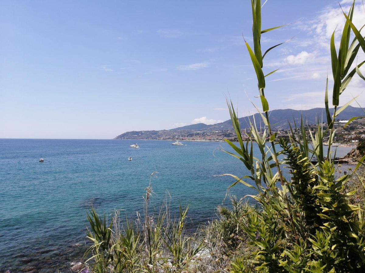 Villaggio Turistico La Vesca * San Remo